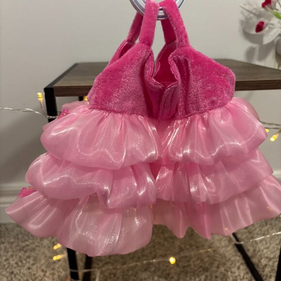 👗 Adorable Little Plush Toy in a Cute Dress - Picture 4 of 5